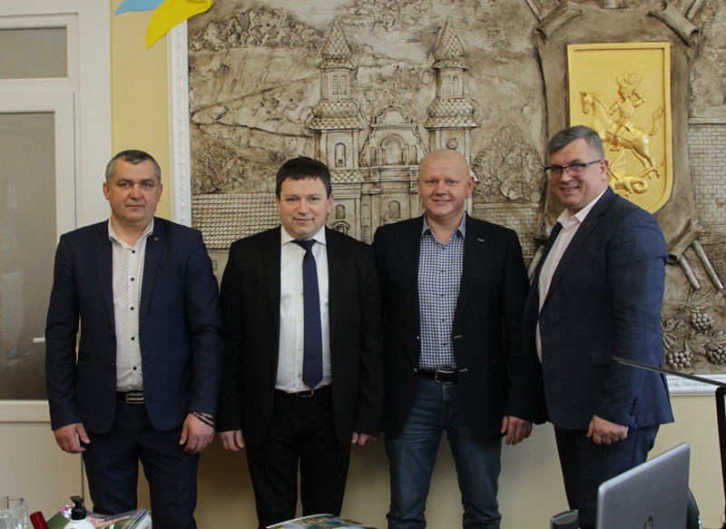 ТНПУ та Збаразька МТГ співпрацюватимуть  у сфері нового освітнього простору